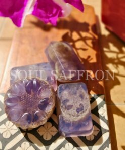 LOOFAH EXFOLIATING ARTISAN SOAP BAR