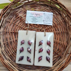 SOY WAX WARDROBE FRESHENER- ROSE LILY