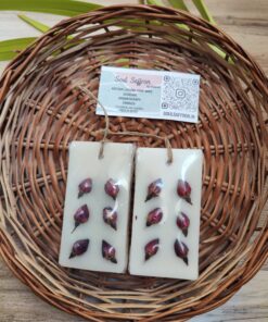 SOY WAX WARDROBE FRESHENER- ROSE LILY