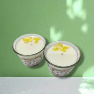 HANDPOURED SOY CANDLE GLASS- HONEY DEW